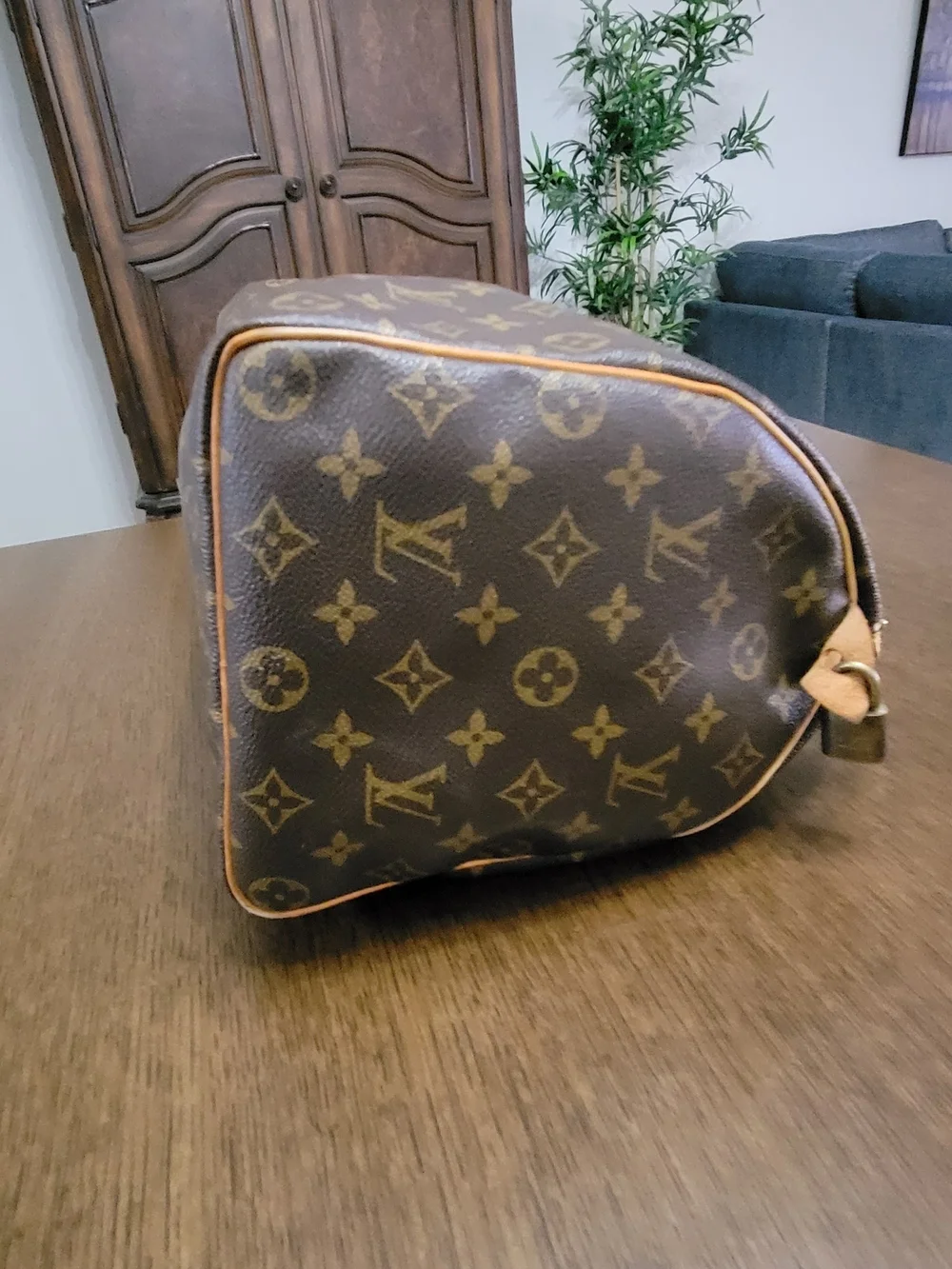 Louis Vuitton Brown Monogram Speedy 35 9.00Top-Handle Bag
